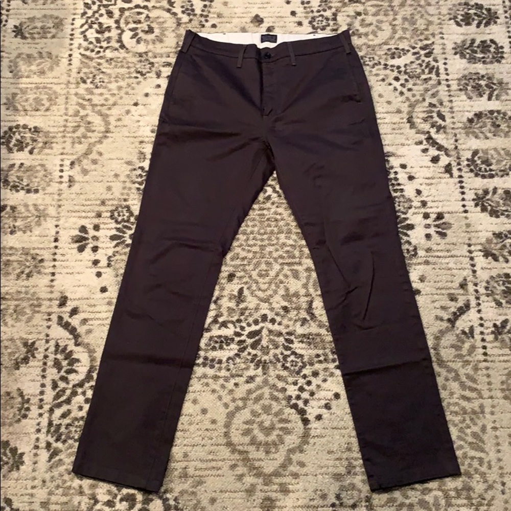 Levi Men’s Grey Khakis 32x34